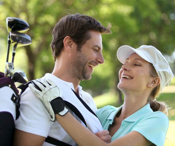 Golf Shop fü Golfbekleidung, Golfschuhe und Golfschläger für das Golfspiel auf dem Golfplatz!
