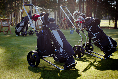 Die richtige Ausrüstung für das Golf-Spiel im Online-Golfshop für Golfbedarf!