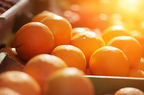 Bitterorangen, auch bekannt als Sevilla Orangen, eignen sich am besten für die Orangenmarmelade.