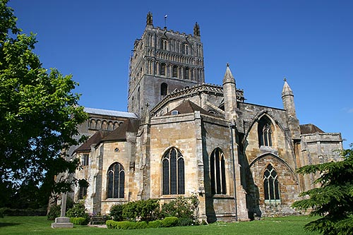 Tewkesbury Abbey ist eine der Sehenswürdigkeiten von Gloucestershire.