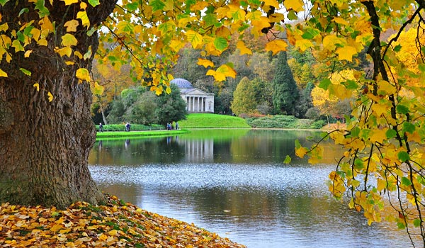 Stourhead Gardens in Herzen Englands