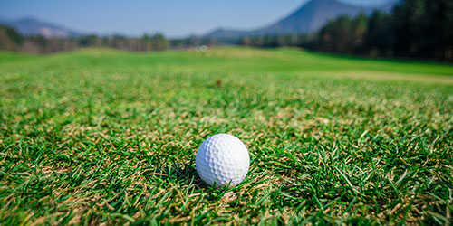 Die perfekte Golf-Ausrüstung für Ihren Golf-Urlaub in Salzburg im Golf-Online-Shop!