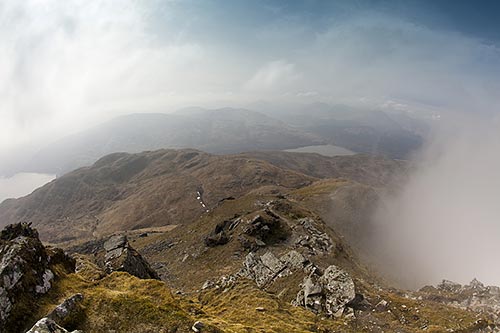 Reiseführer für Schottland lichten den Nebel über diesem mystischen Land.