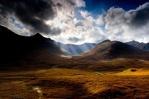 Der Reiseführer für Schottland ist Ihr Schlüssel zur wilden Schönheit des Landes.